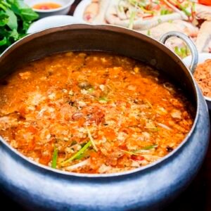 Lẩu Riêu Cua Gà Ta